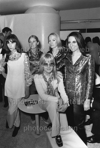 Sylvie vartan exclusive - *,