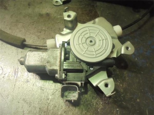 Lève vitre électrique avant - lève-vitre,
