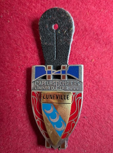 Insigne - insigne, de