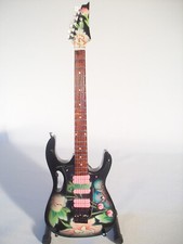 Guitare miniature Ibanez JEM flower cut Steve VAI