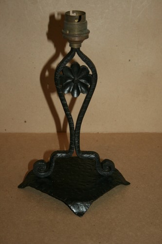 Pied lampe martelé fer - pied,