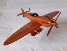 Maquette en bois avion