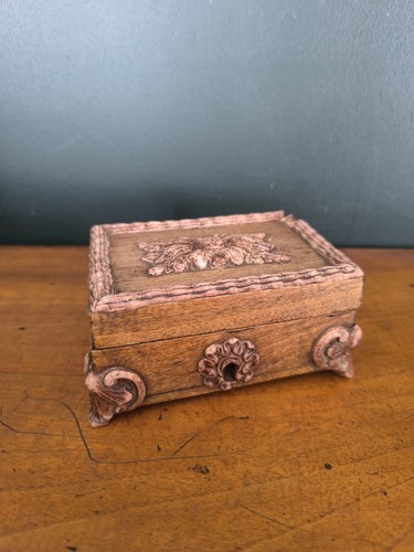 Ancienne boîte coffre - coffre, en