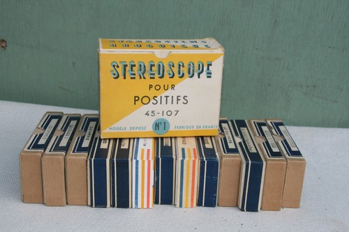 Stéréoscope boites de - +, 13