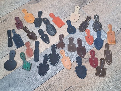 Lot cuirs pour - de,