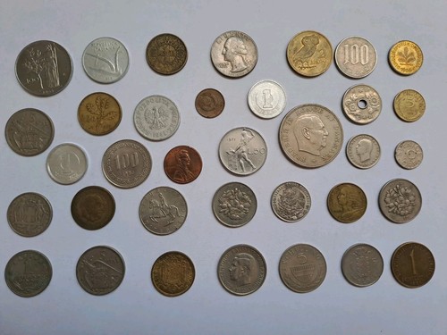 Lot pièces étrangères - 34,