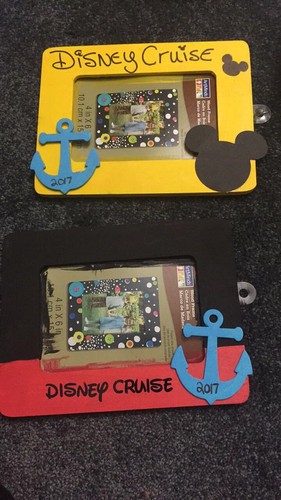 Disney theme picture frame - theme,