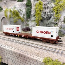 Wagon porte conteneurs, plat