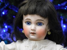 poupée ancienne, tête en