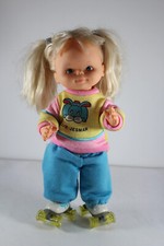 Jesmar Poupée Patins à roulettes avec 2 tenues 🎲🃏