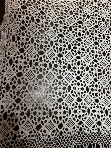 Dessus nappe crochet - au,