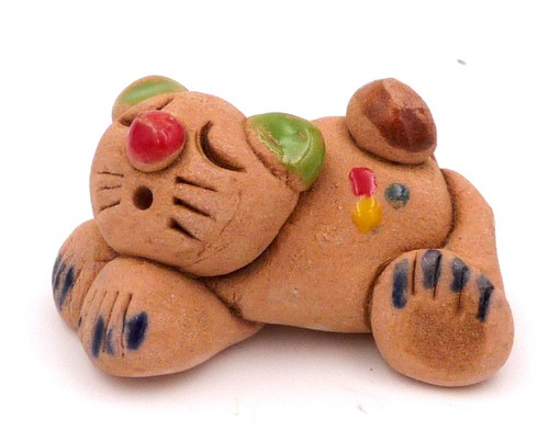 Adorable petit chat endormi - , en