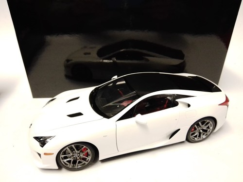 Autoart lexus lfa - lexus, blanc
