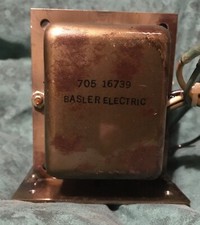 Transformateur BASLER ELECTRIC 705 16739 provenance PEAVEY COMBO BASS MARK 3