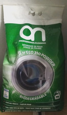 Lessive machine a laver en