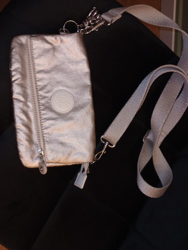 Sac pochette bandoulière