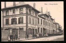 Old postcard Brou, school group 