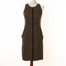 Robe sans manches en lin vert