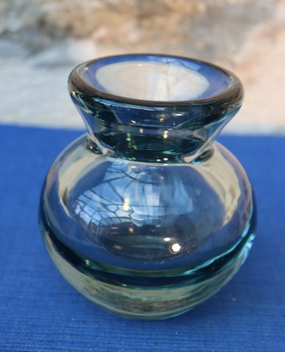 V43 joli petit vase - petit, boule