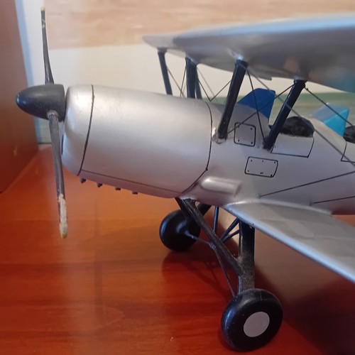 Maquette avion montée - maquette,