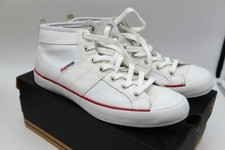 Très belle basket converse  blanche T 40 jamais porté