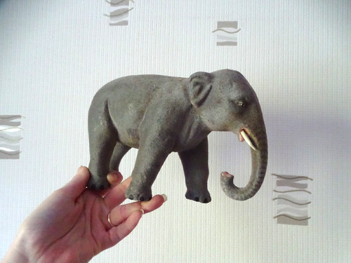 Santon floqué élephant