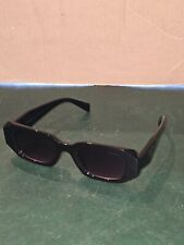 Lunettes de soleil Prada