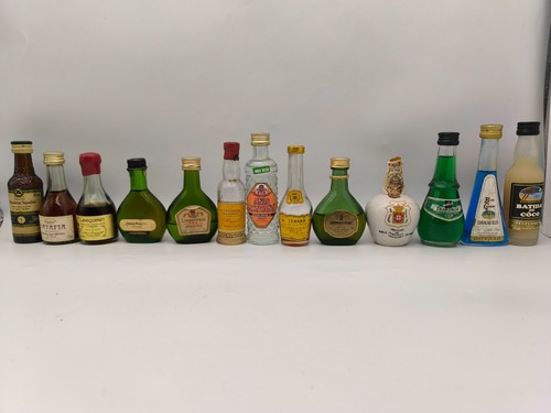 Lot mignonettes - lot, 13
