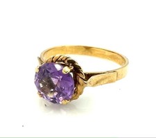 MAGNIFIQUE BAGUE OR 18 CARATS