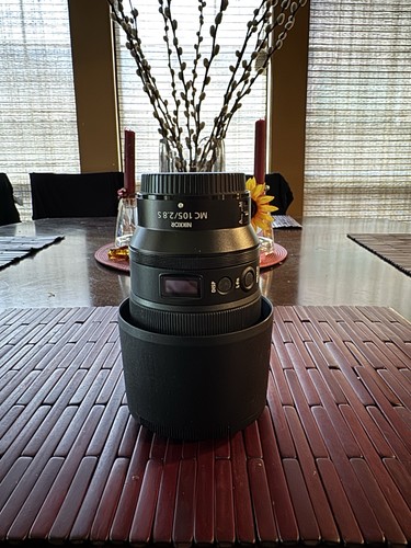 Nikon nikkor 105mm - 105mm, f/2.8