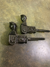 Anciens Arrets de volet porte