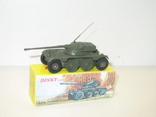 DINKY TOYS, Char FL 10 panhard militaire ref 827 armée francaise Y
