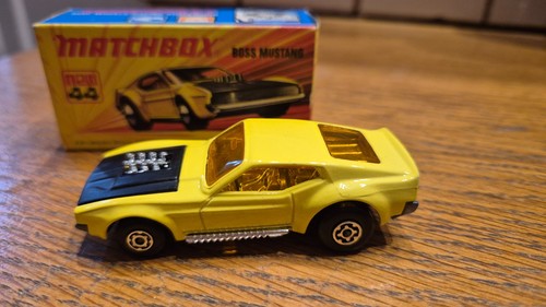 Vendre véritable voiture - À,
