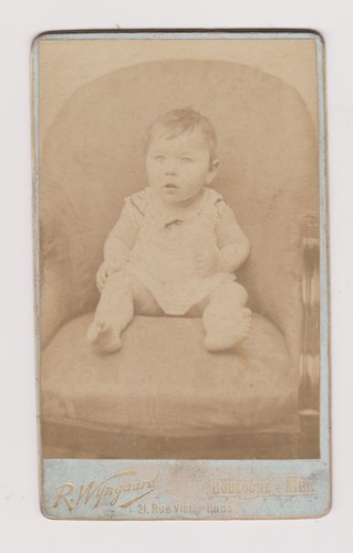 Photo ancienne bébé - ancienne,