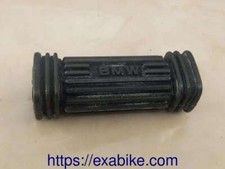 caoutchouc de repose-pied