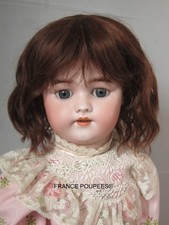 Perruque châtain poupée