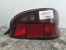 Feu arriere principal droit