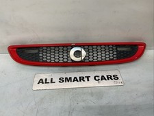 SMART FORTWO 451 RADIATOR GRILLE. Red Wrapped