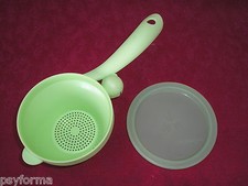 Passoire TUPPERWARE excellent état / Etat comme neuf !!!