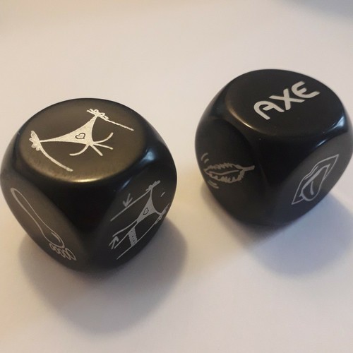 Jeu dés - ,