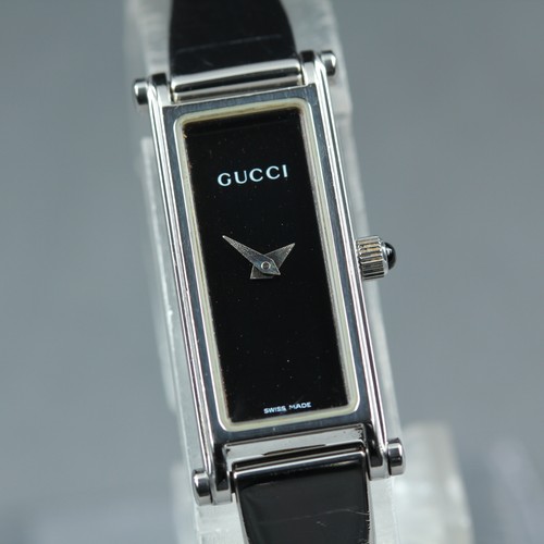 Presque comme neuve montre - neuve],