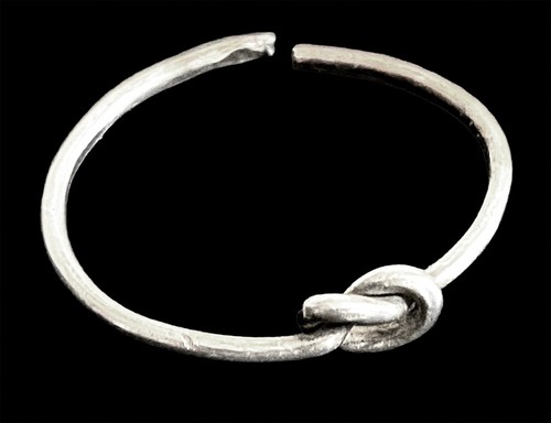 Petite bague artisanale - bague,