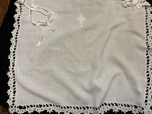 Ancien linge église brodé - d'église,