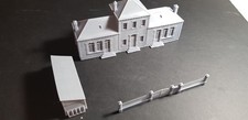 School and courtyard - N scale to paint.