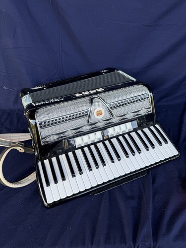 Marinucci piano accordion - marinucci,
