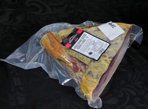 Demi jambon serrano désossé - jambon,