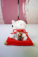 Tiny Cat Lucky Maneki Neko