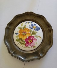 Assiette murale vintage étain