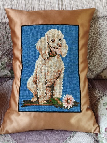 Ancien coussin tapisserie - ancien,