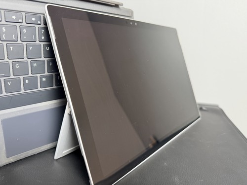 Surface pro 1724 - (18),